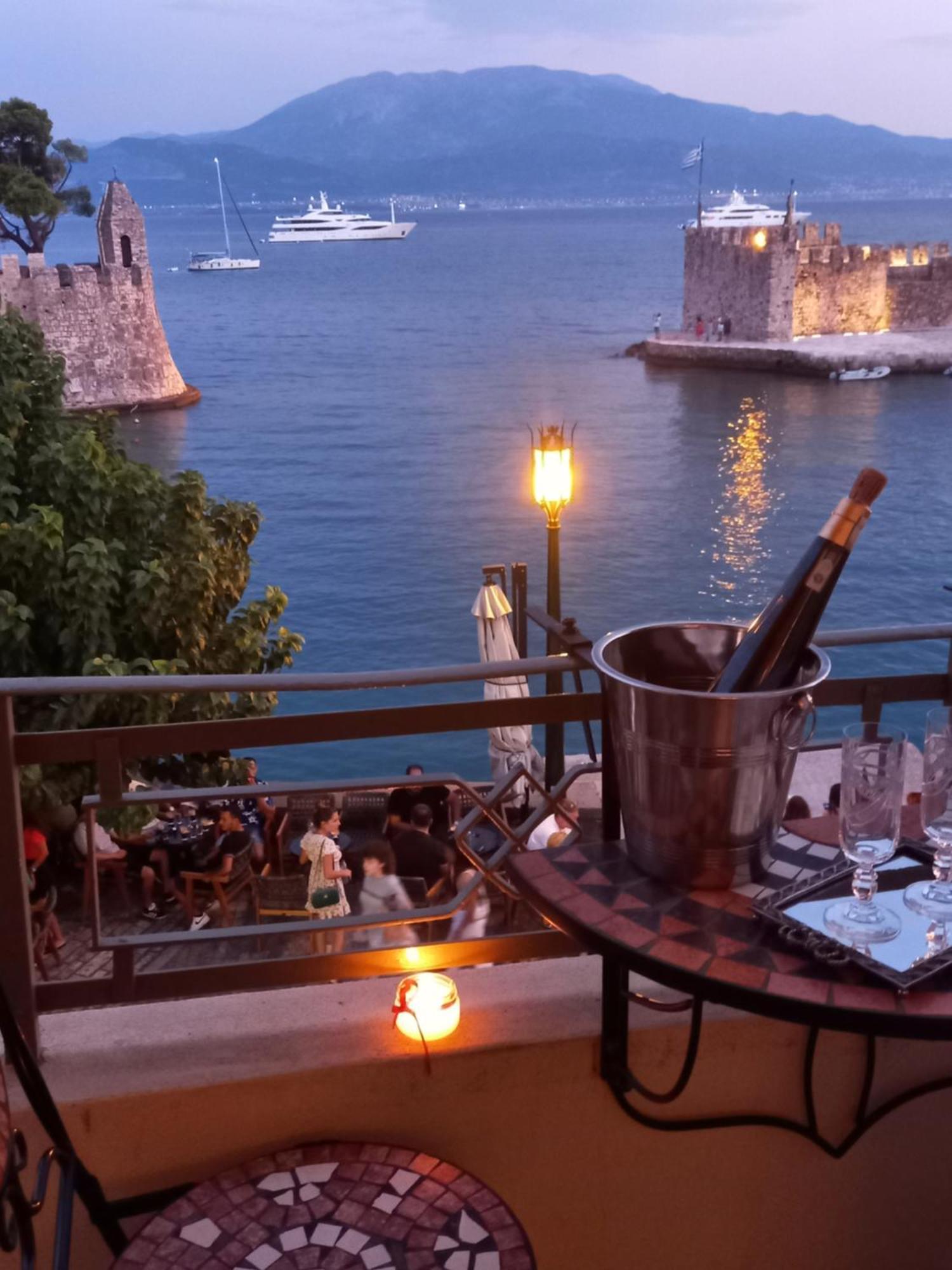 Casa Da Sogno Elegant Studio Nafpaktos Exteriör bild